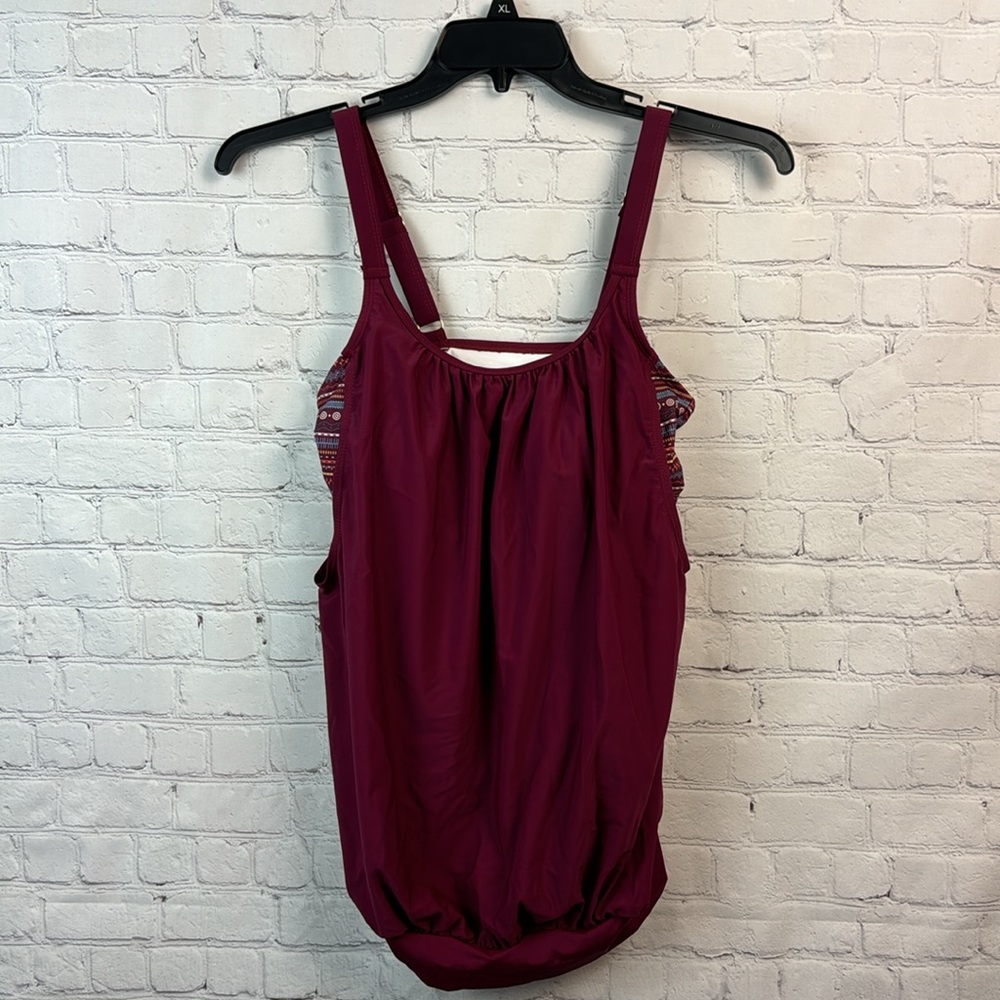BloomChic Women's Burgundy Tankini Top Size 10 Medium - Picture 2 of 5